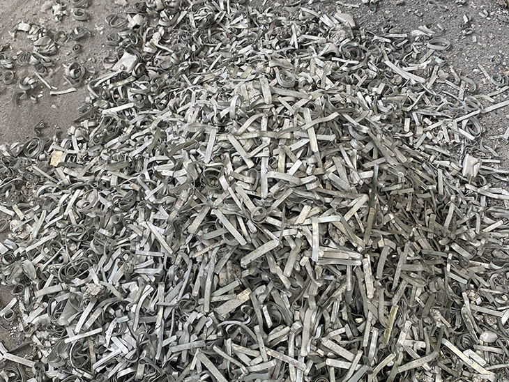 連續(xù)式炭化爐創(chuàng)新應用：高效熱解鋁基板，實現樹脂分離與鋁料凈化
